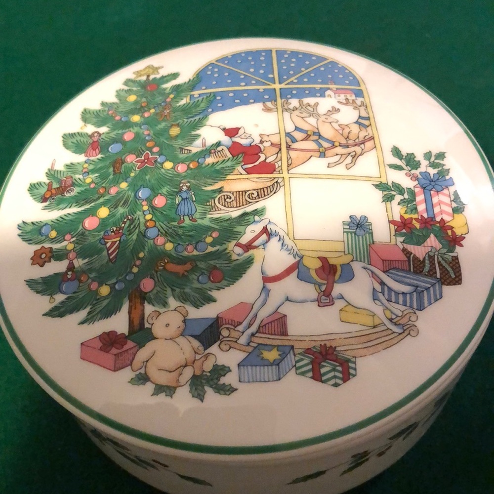 Trinket jewelry box